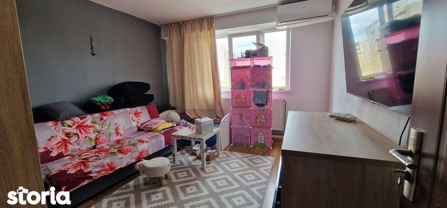 Tomis Nord-rovere, doua camere decomandate. - 2
