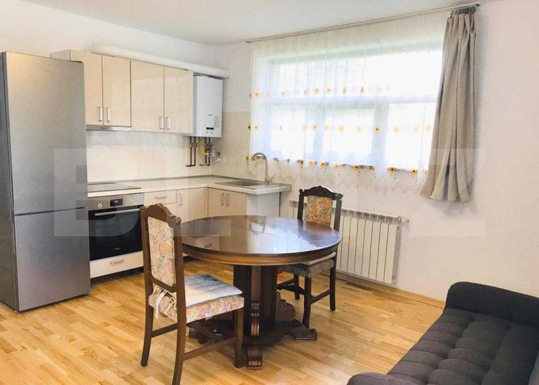Apartament cu 2 camere semidecomandat, mobilat în Andrei Mureșanu