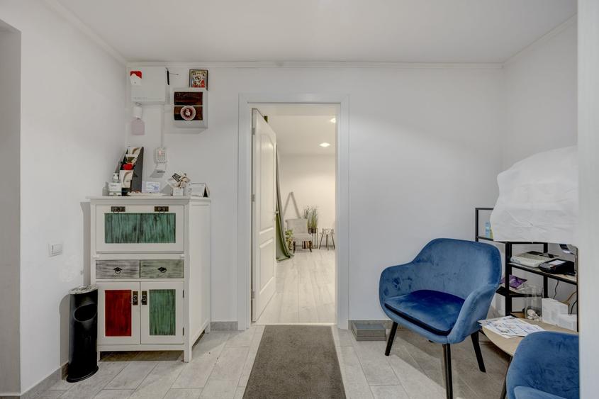 Apartament cu 2 camere decomandat în P-ța Universității