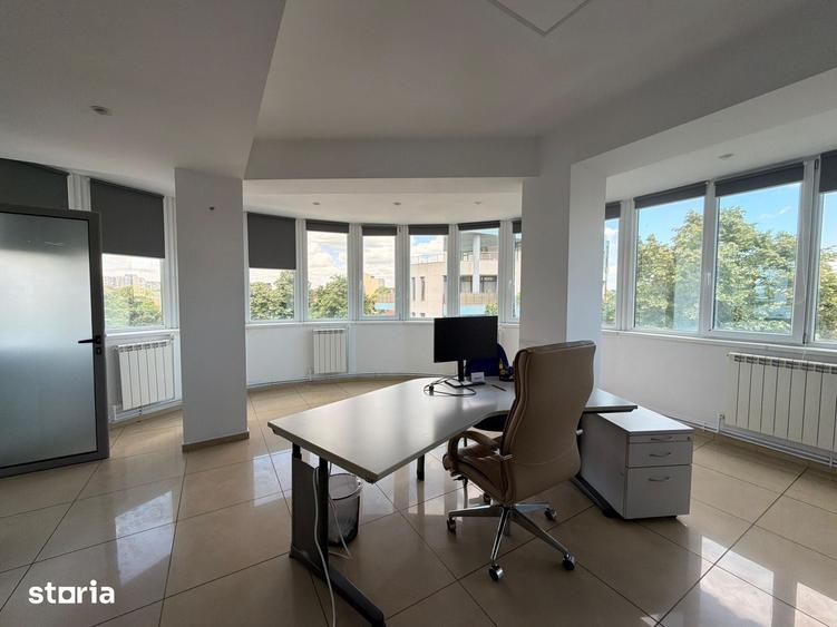 Spațiu comercial, de 208.66 mp, în Central