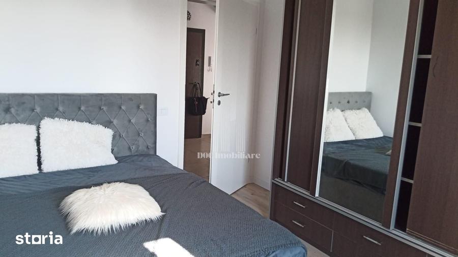 Apartament cu 2 camere în Apărătorii Patriei