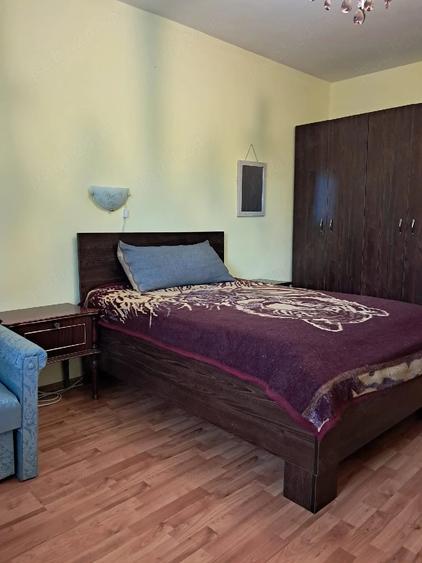 Pozi?ie excelenta pt. studenti apartament cu 2 camere de inchiriat in Bra?ovSe inchiriaza pe termen - 1