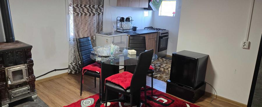 Casă cu Teren 750 Mp în Central