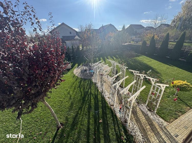 Casă cu 4 camere în Lunca Cetățuii