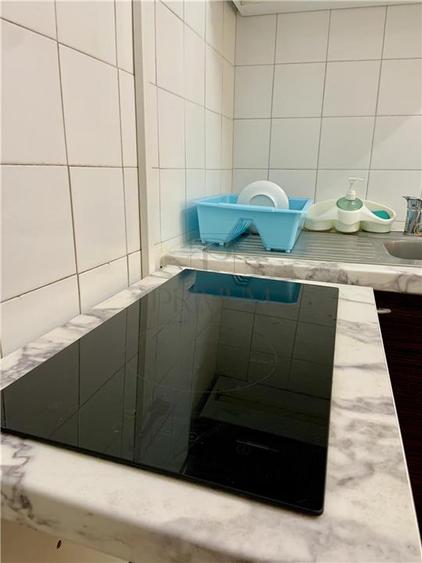 Apartament cu 3 camere decomandat în Complex Studențesc