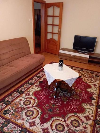 Apartament cu 2 camere decomandat în Exterior Vest