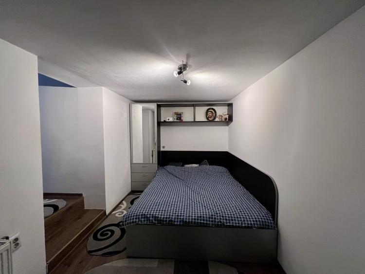 Casă cu 2 camere semidecomandat cu Canalizare în Dâmbovița