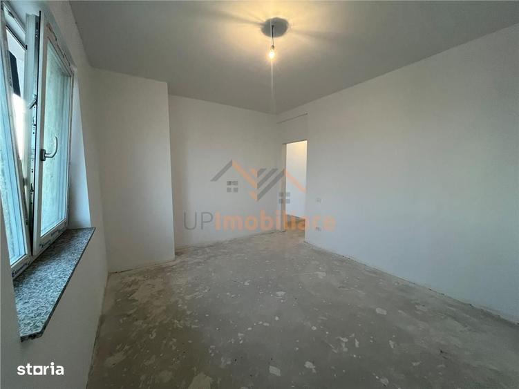 Casă cu 4 camere în Cihei