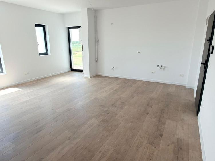 Apartament cu 2 camere decomandat în Torontalului