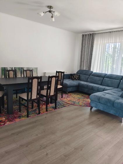 Casă individuală cu 4 camere cu Teren 663 Mp în Jelna