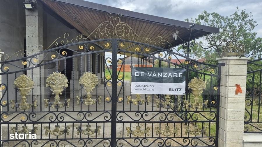 Casă cu 3 camere cu Teren 2918 Mp în Doba