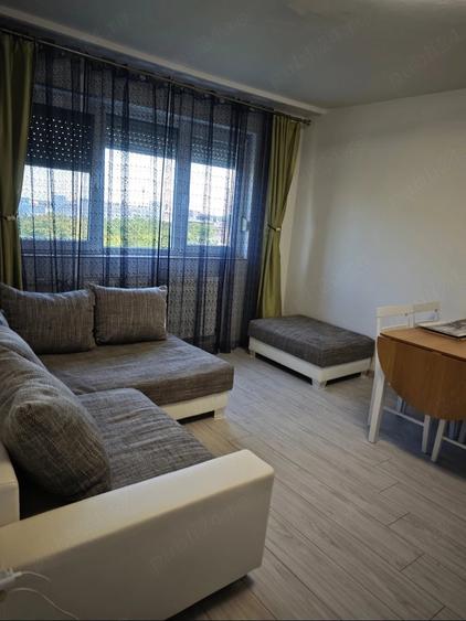 Apartament cu 2 camere decomandat în Olimpia-Stadion