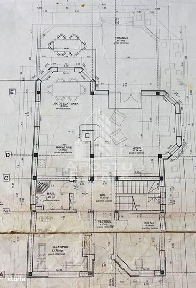 Casă cu 4 camere cu Teren 2311 Mp în Pădureni