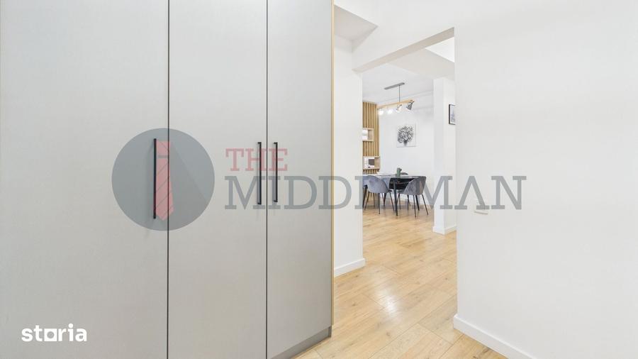 Apartament cu 3 camere decomandat în Sisești