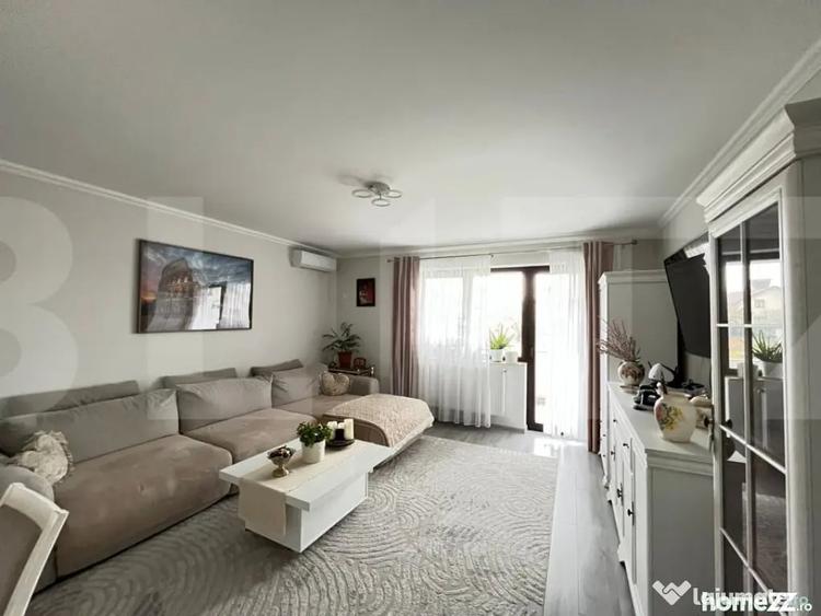 Apartament cu 2 camere decomandat în Central