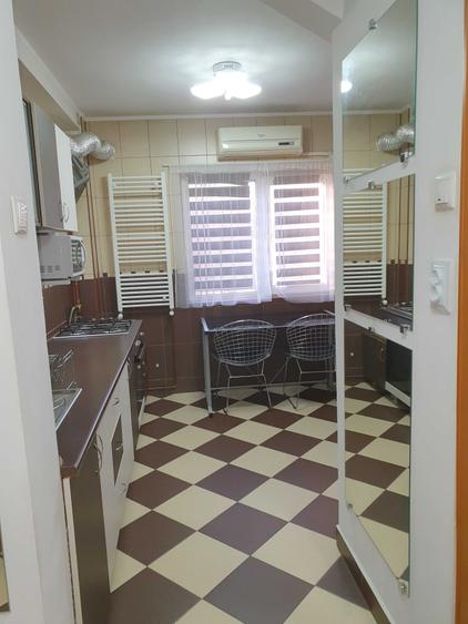 Apartament decomandat în Viilor