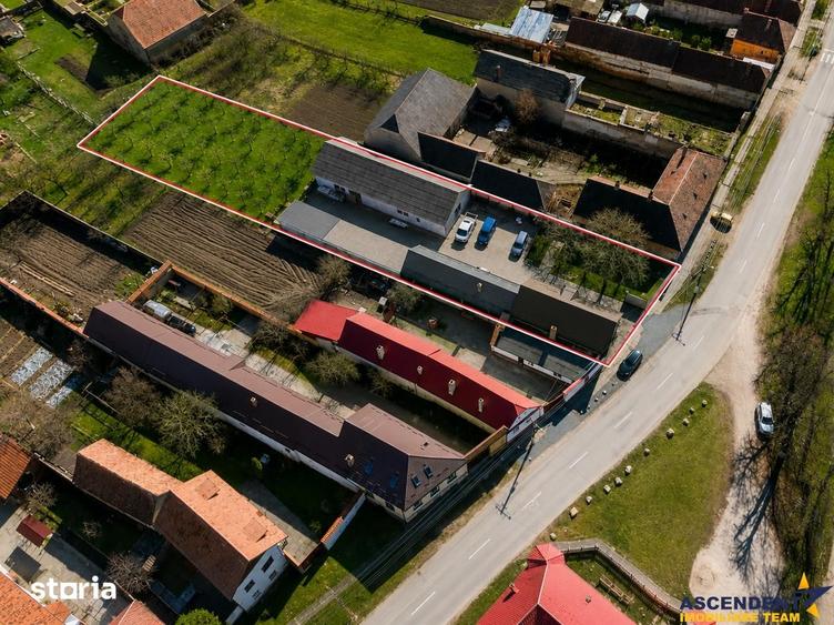 Sediu firma rezidential, pe domeniu de 2.240 mp teren,Central, Halchiu - 20