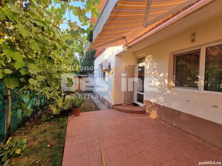 Duplex cu 4 camere cu Canalizare în Giulești