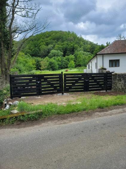 Casă cu 5 camere în Burjuc