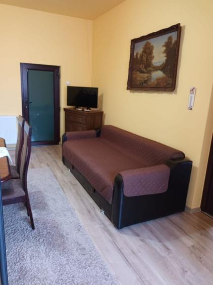Casă individuală cu 3 camere cu Canalizare în Bâlc