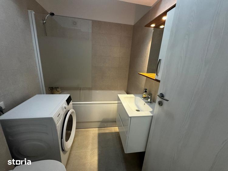 De INCHIRIAT!! Apartament tip Studio 49mp , Metrou Berceni 5-10min - 10