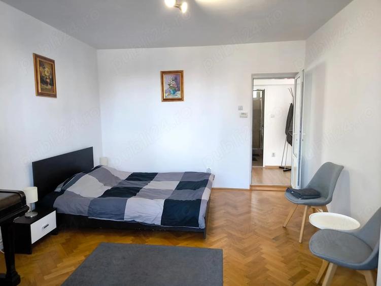Apartament cu 2 camere decomandat în 15 Noiembrie