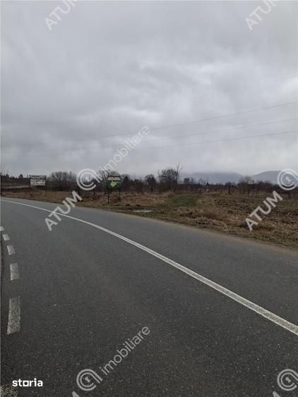 Teren de 2649 mp, în Porumbacu de Jos