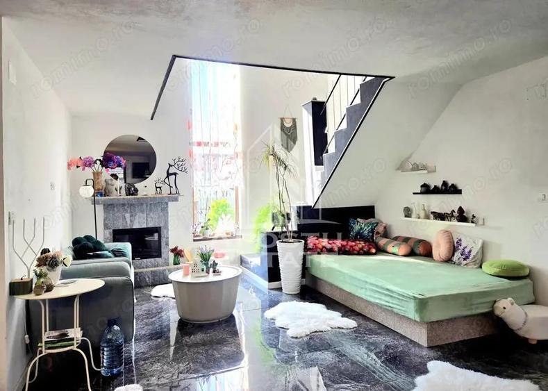 Casă cu 5 camere cu Teren 669 Mp în Șag