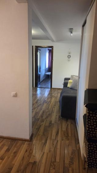 Apartament cu 3 camere decomandat în Ciurea