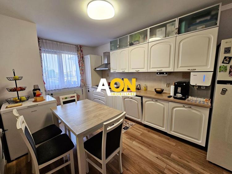 Duplex cu 4 camere cu Canalizare în Cetate