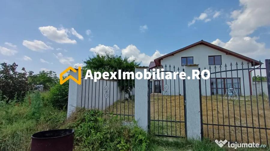 Casă cu 4 camere cu Teren 883 Mp în Varlaam