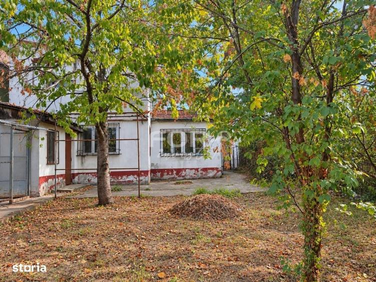 Casă cu 4 camere cu Teren 520 Mp în Central
