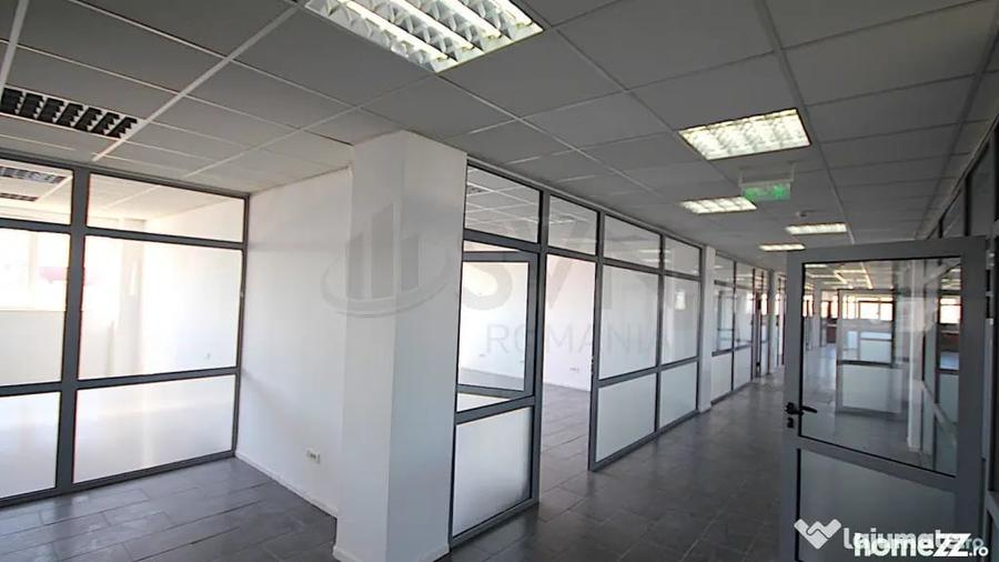 Spațiu comercial, de 5,373 mp, în Vest