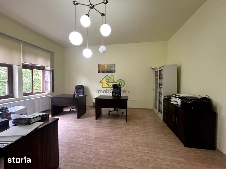 Apartament cu 2 camere semidecomandat în Badea Cârțan