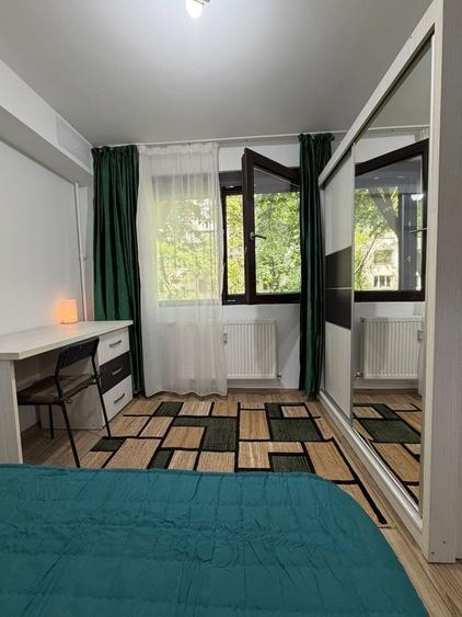 4 camere, 82 mp, parter, parcare, boxă, renovat, metrou la 400 m - 5
