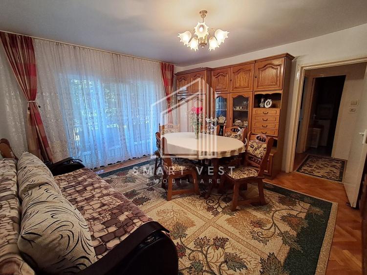 Apartament cu 2 camere semidecomandat, mobilat în Micro 16