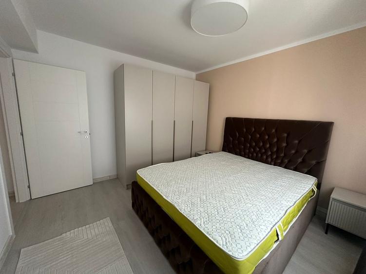 Apartament cu 2 camere decomandat, mobilat în Theodor Pallady