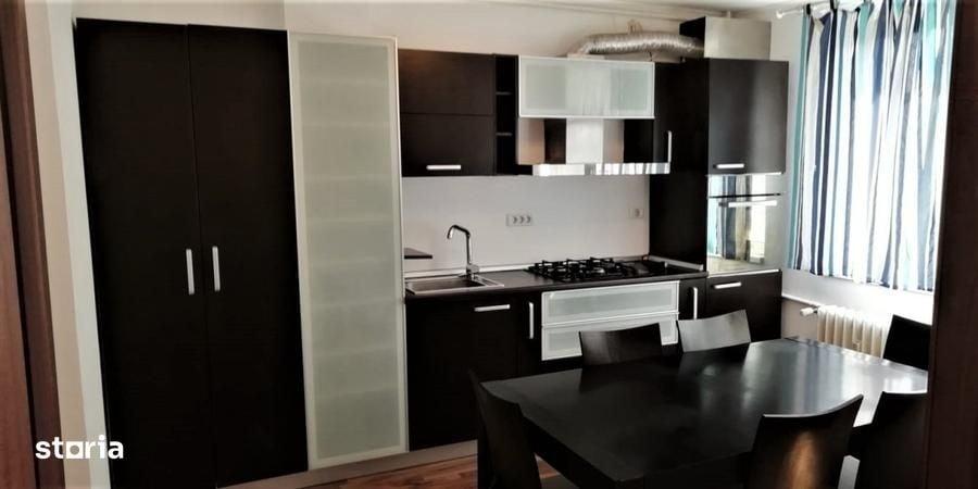Apartament cu 2 camere semidecomandat în Central