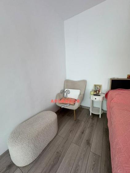 Apartament cu 2 camere, mobilat în Unirii