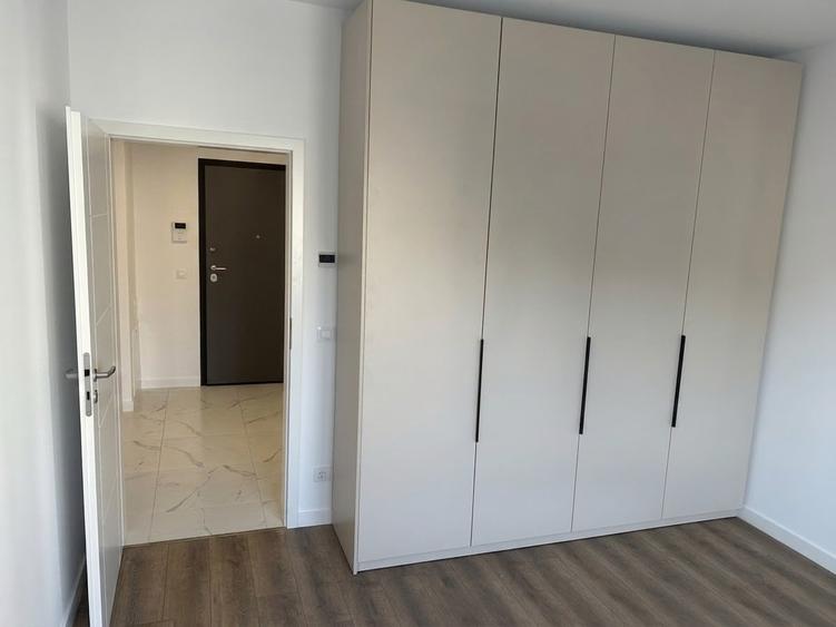 Apartament cu 2 camere decomandat în Sud
