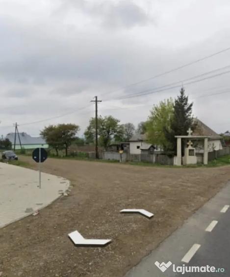 Casă cu 3 camere cu Teren 900 Mp în Dănila