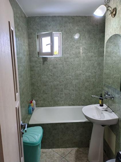 Apartament cu 2 camere decomandat în Pandurilor