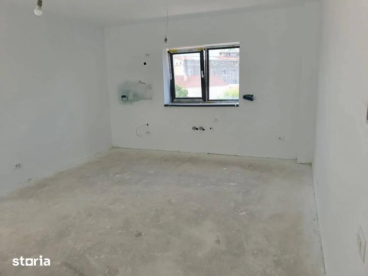 Apartament cu 3 camere decomandat în Tudor Vladimirescu