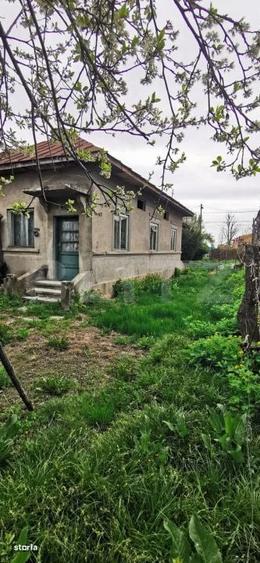 Casa cu teren de 1.500 mp in Titu- pozitionare excelenta - 2