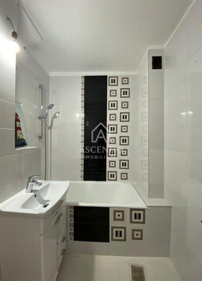 Apartament cu 2 camere decomandat în 1 Decembrie 1918