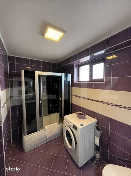 Apartament cu 3 camere decomandat în Siloz