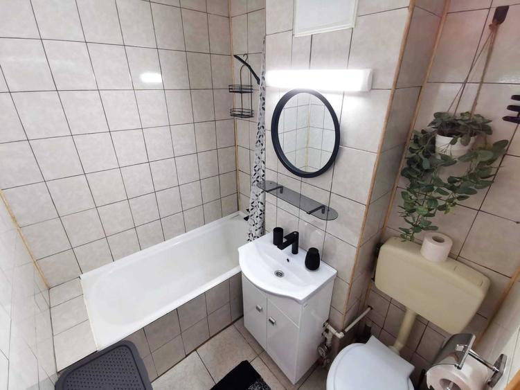 Garsonieră semidecomandată în Zorilor