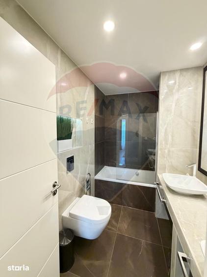Apartament cu 4 camere în Central