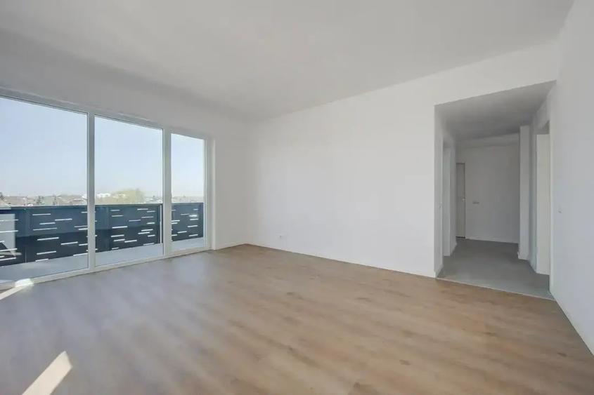 Apartament cu 3 camere decomandat în Nord