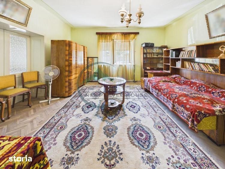 Casă cu 7 camere cu Teren 1440 Mp în Prejmer